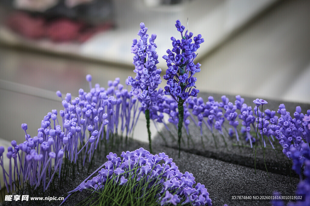 工艺品紫色风信子绽放的美丽