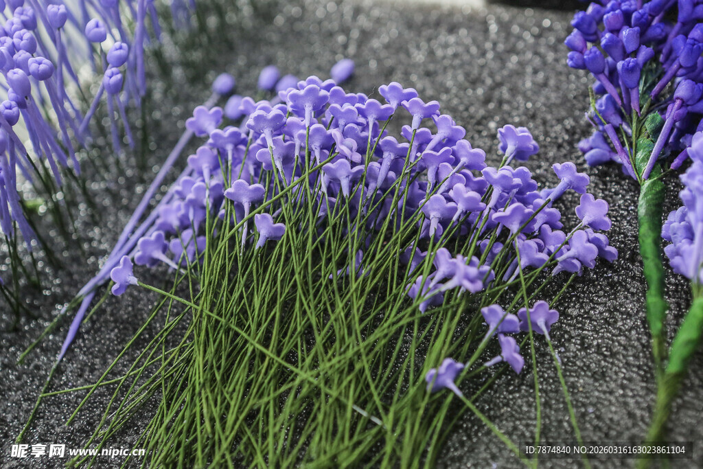 工艺品紫色小花