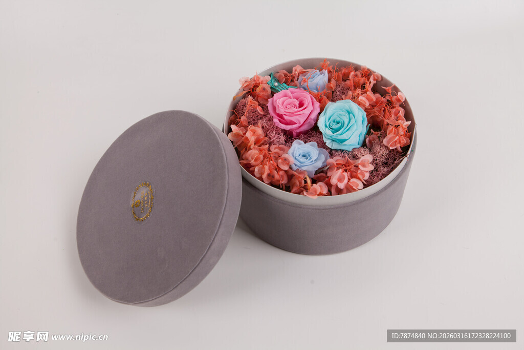 工艺品圆形礼盒装多彩香皂花