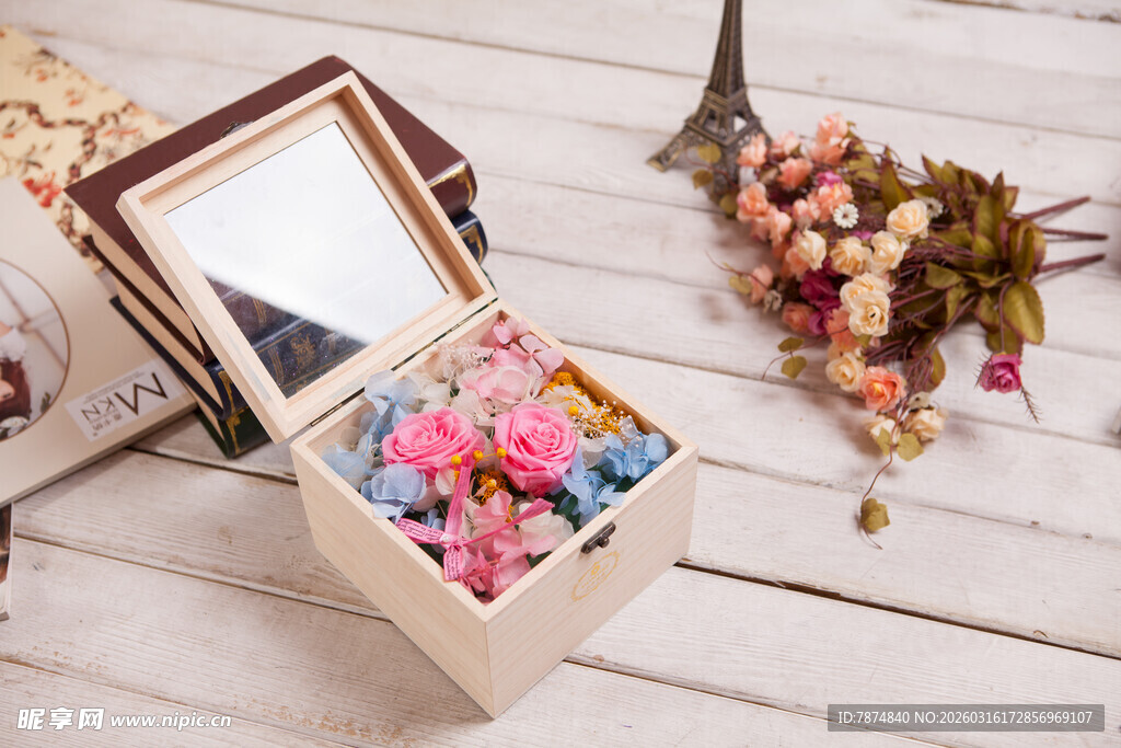 工艺品木质花盒 盛放多彩干花