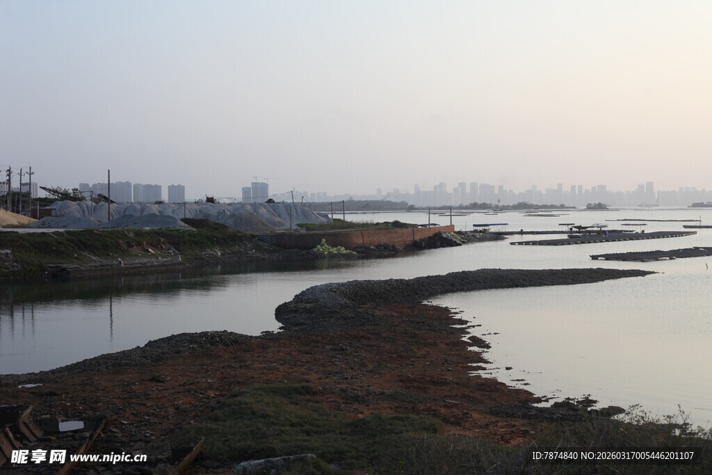 河畔风光 宁静的水域景色