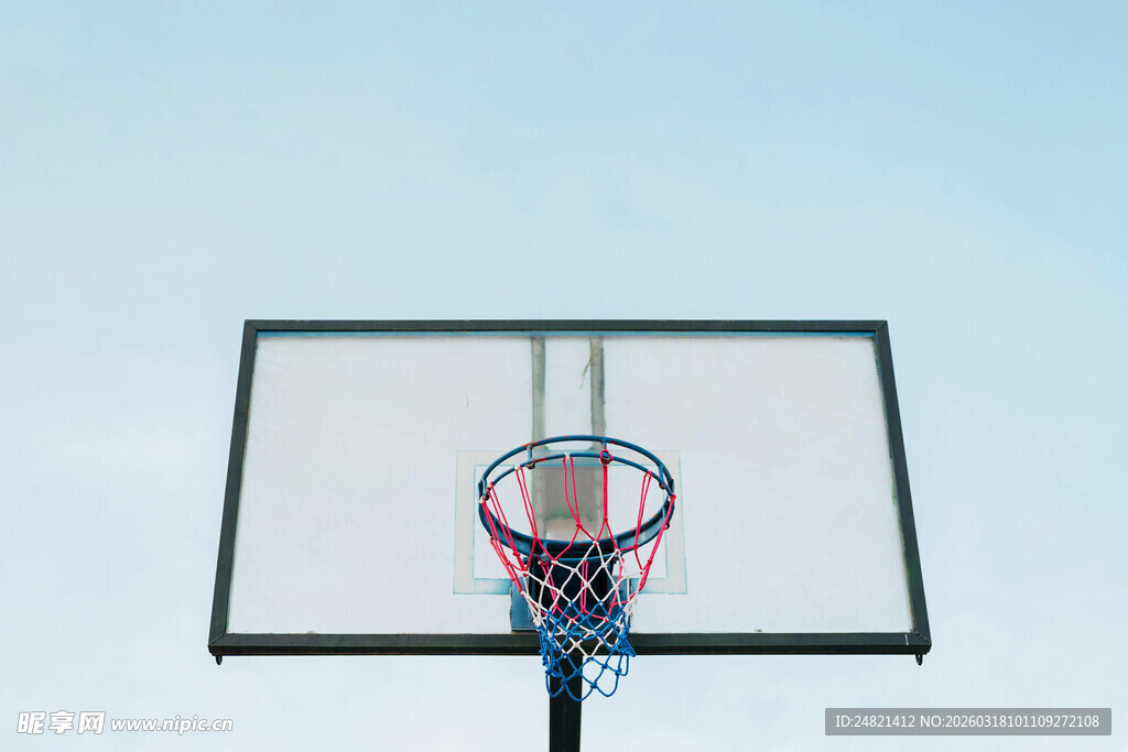 篮球框特写