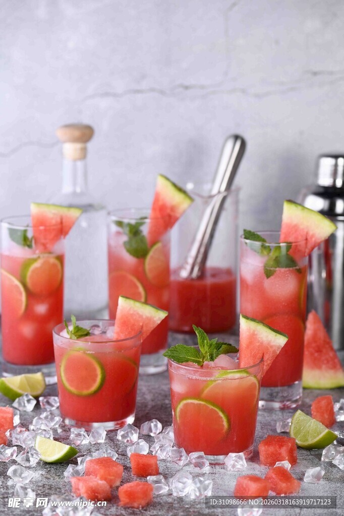 西瓜鸡尾酒
