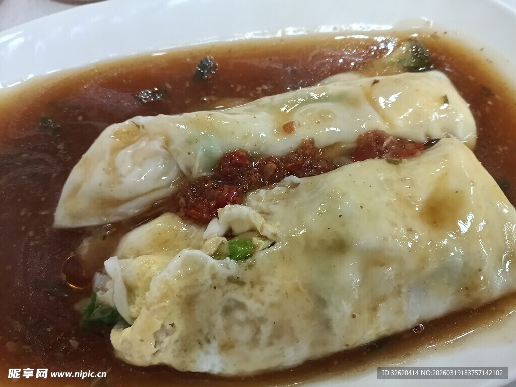 鸡蛋肠粉