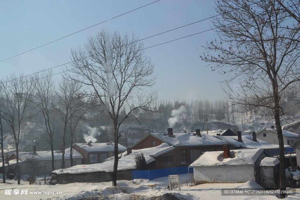 冬日乡村雪景