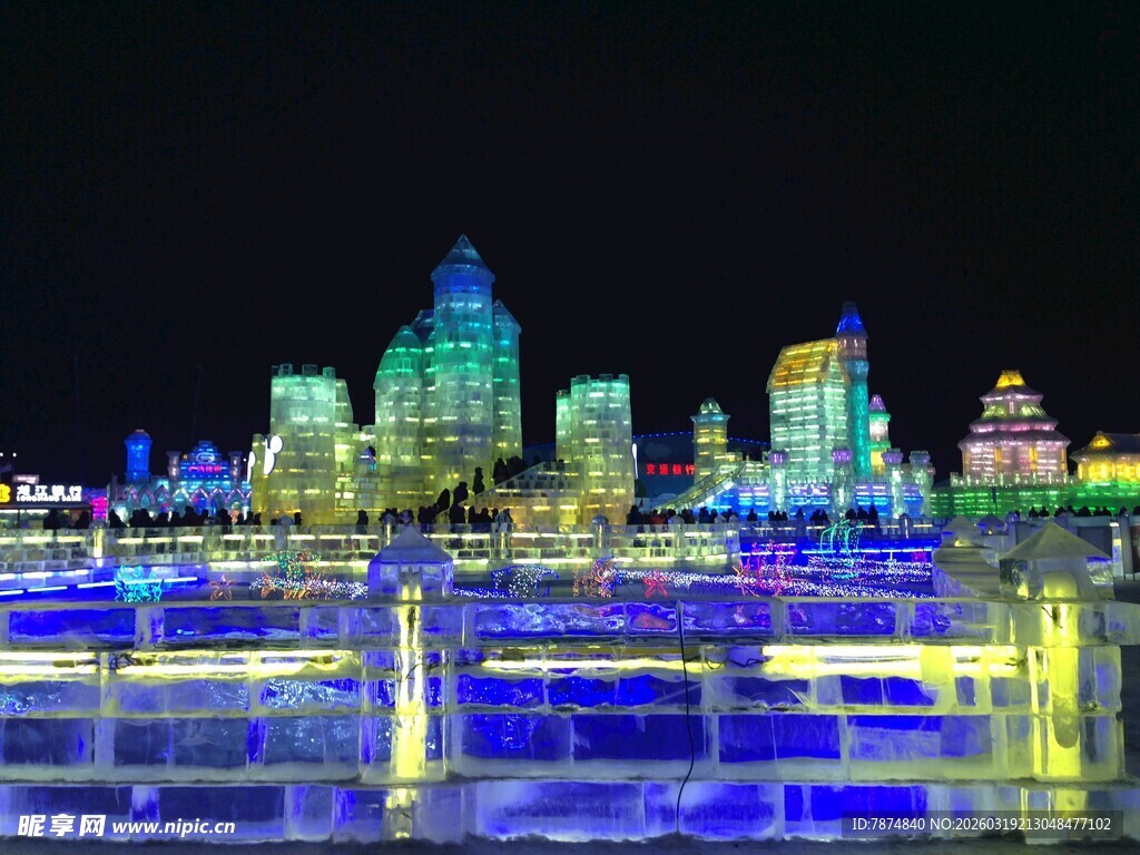 哈尔滨梦幻冰雕