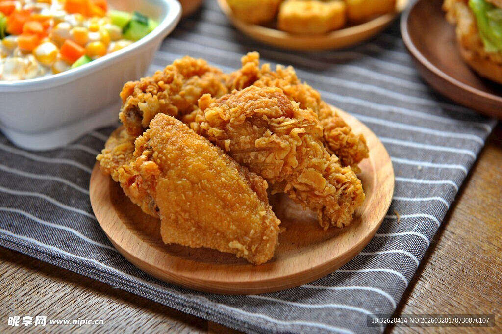 酥脆炸鸡翅