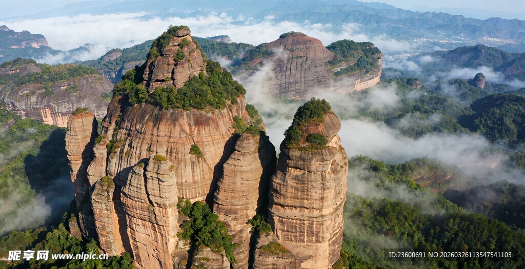 龙川霍山壮丽丹霞地貌奇景