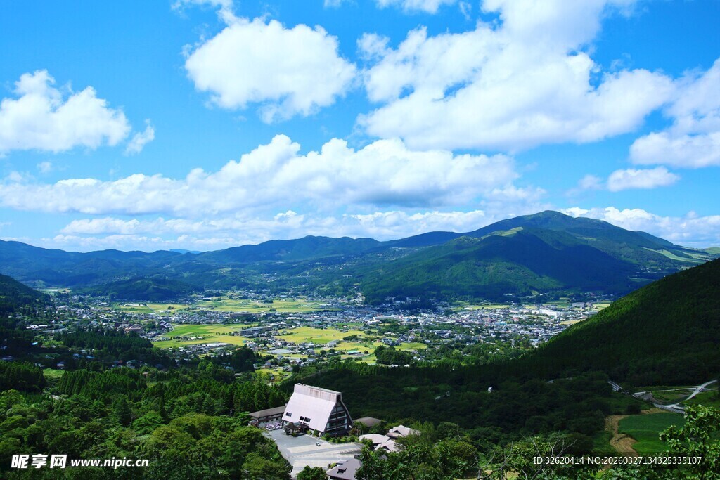 山间美景