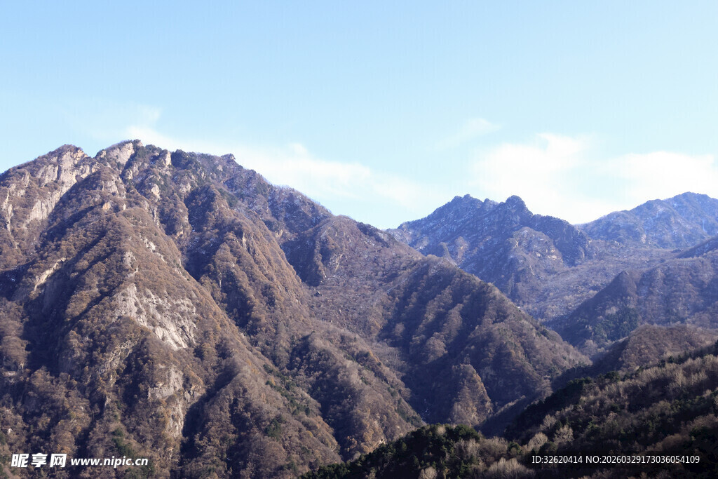 壮丽山峦风景