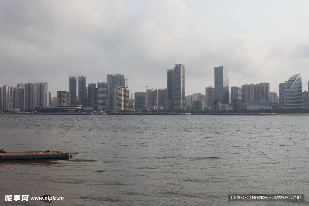 湛江城市滨水天际线景观