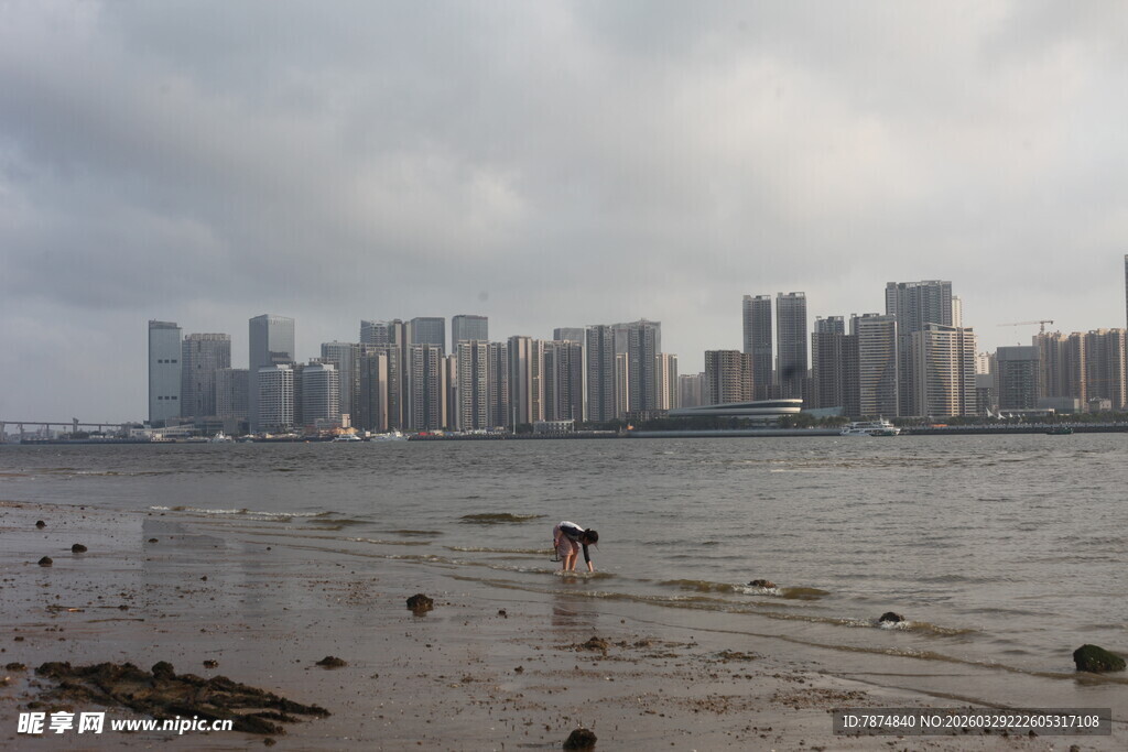 湛江海滨城市天际线景观