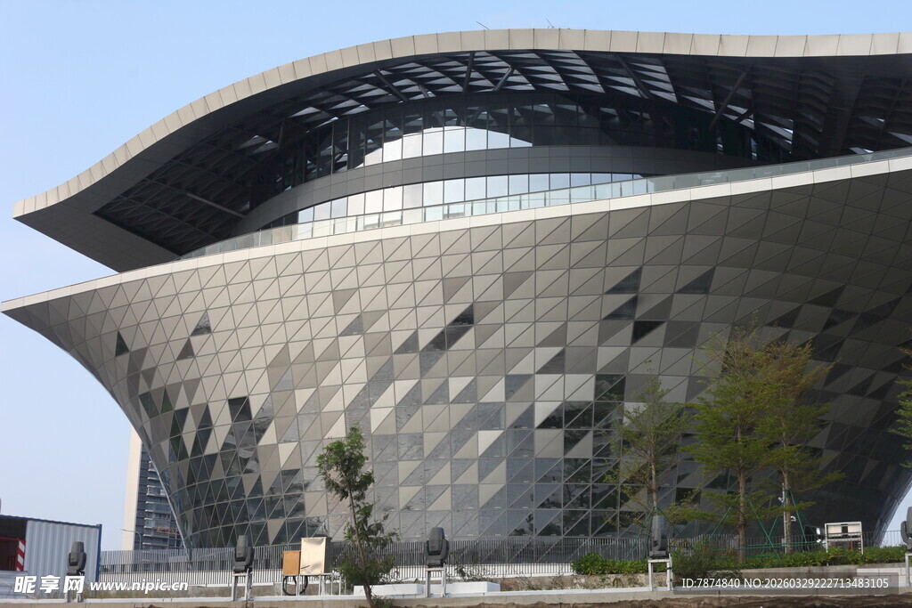 湛江现代风格独特建筑外观