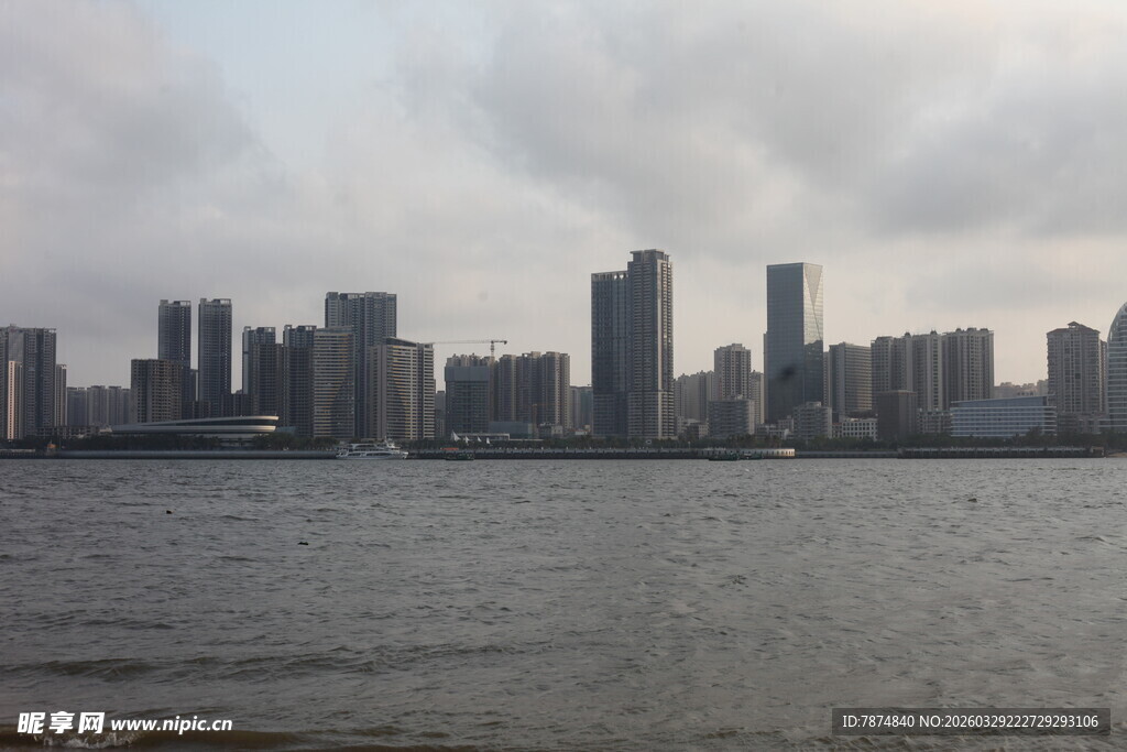 湛江城市滨水天际线景观