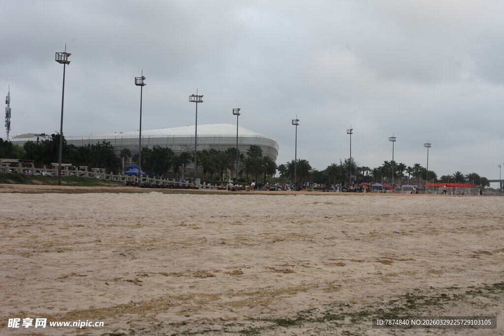 湛江洪水淹没的开阔场地