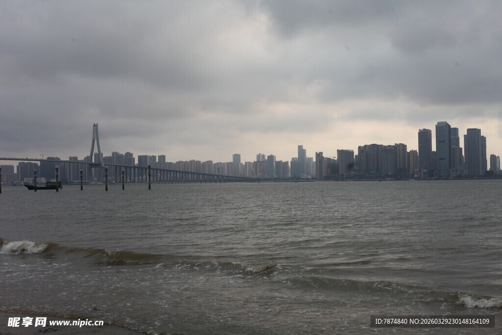 湛江城市滨水天际线景观