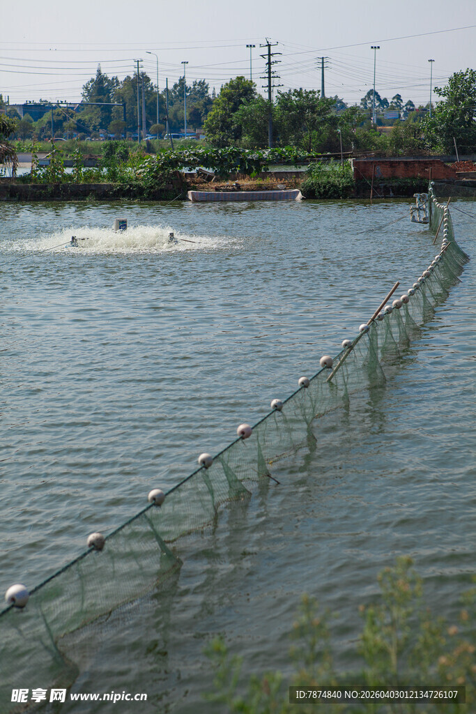 水上围栏设施 水域景象