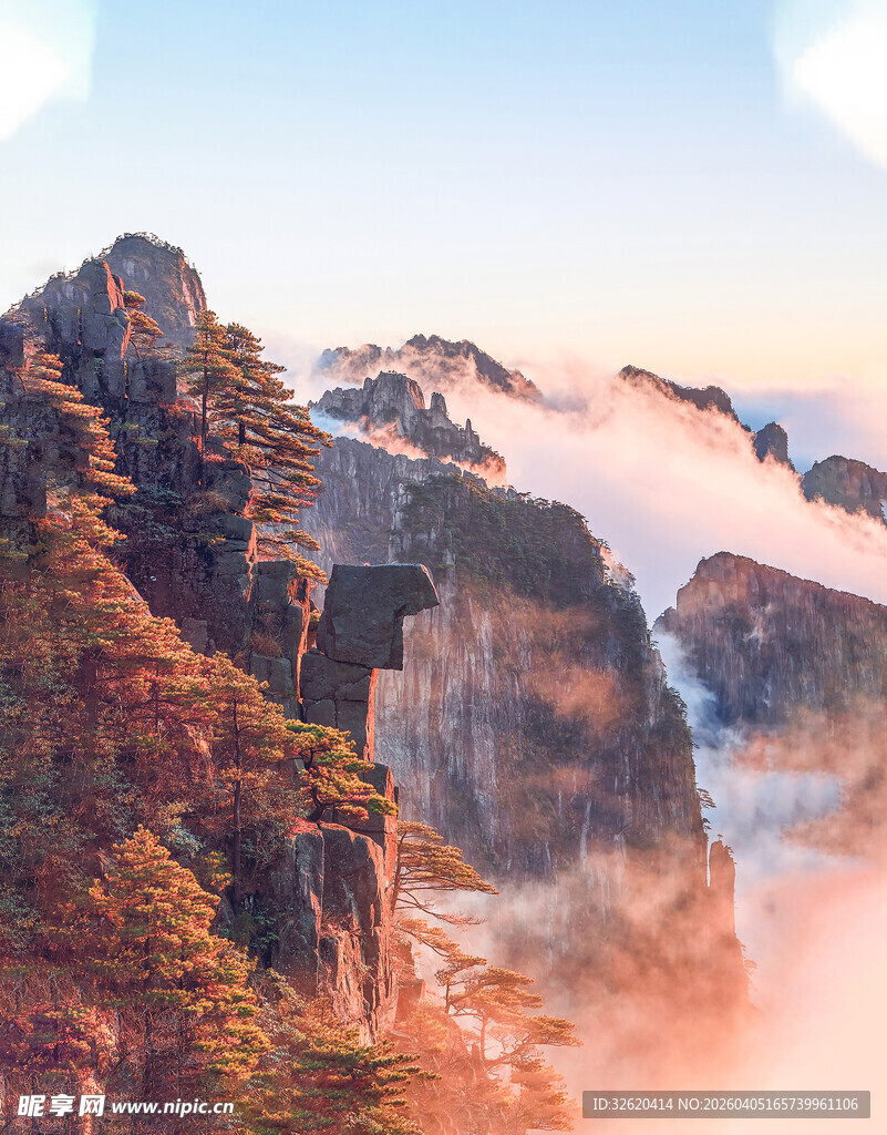 壮丽山景与云海奇观