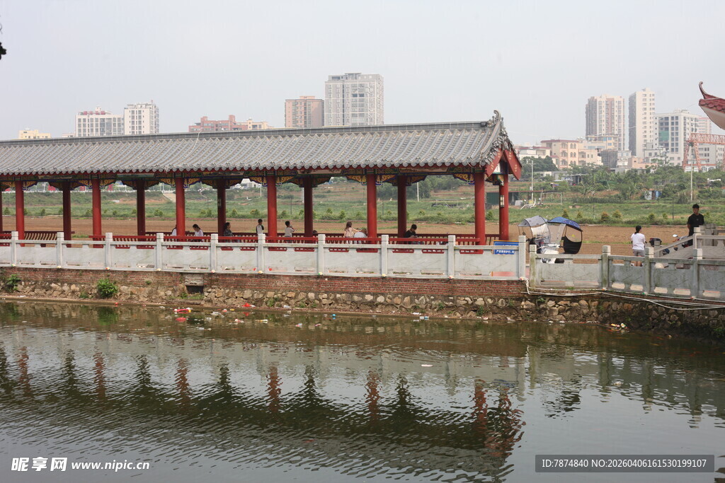湛江河畔长廊景观