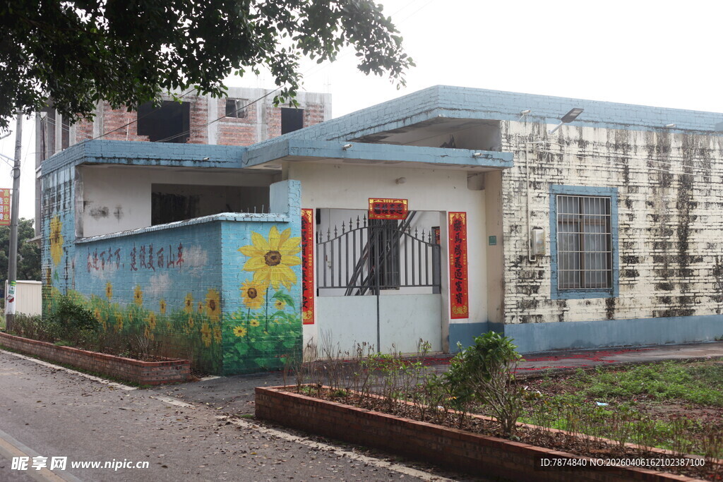 湛江彩绘小屋 街边的亮丽风景