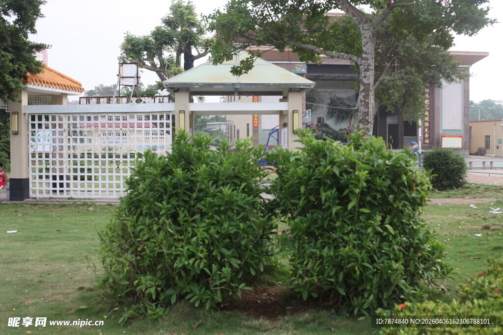 湛江庭院绿植与建筑景观