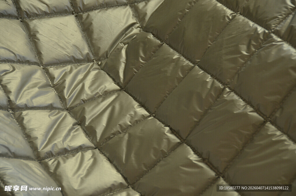 绿色绗缝面料细节展示