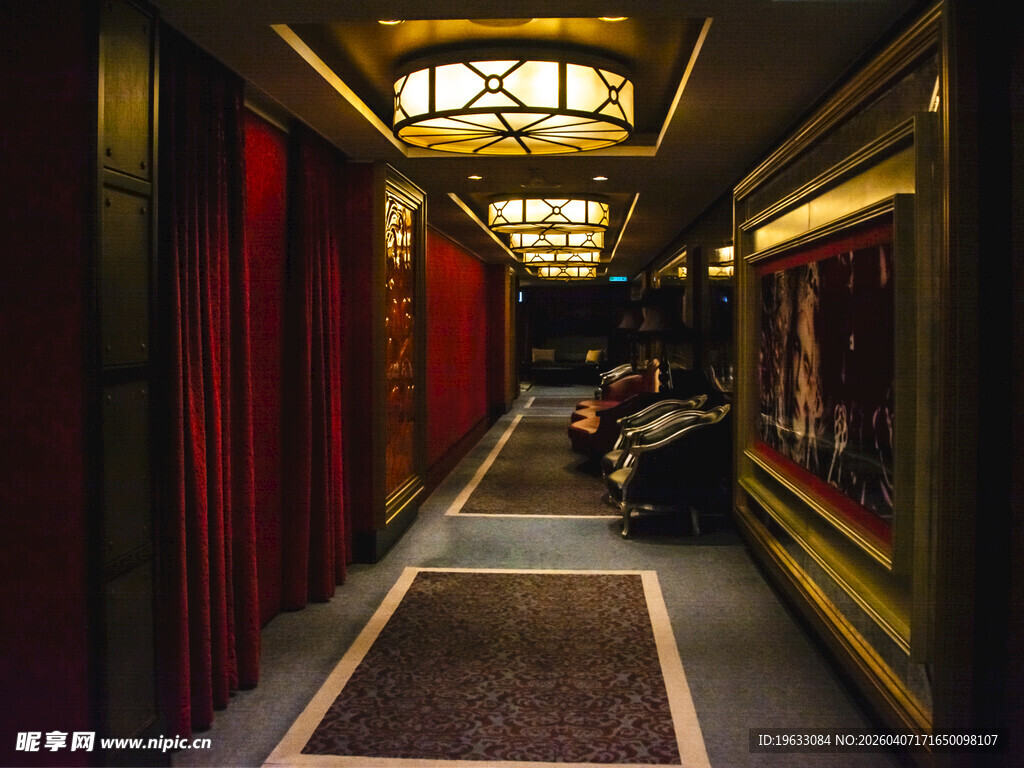 复古华丽的走廊