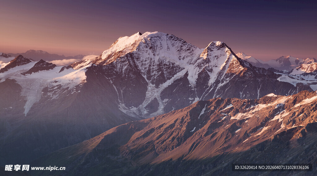 壮丽雪山美景