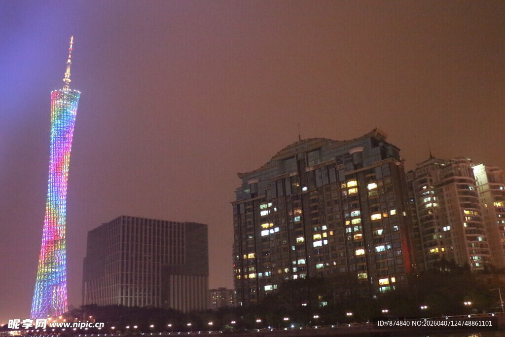 广州塔夜景璀璨迷人