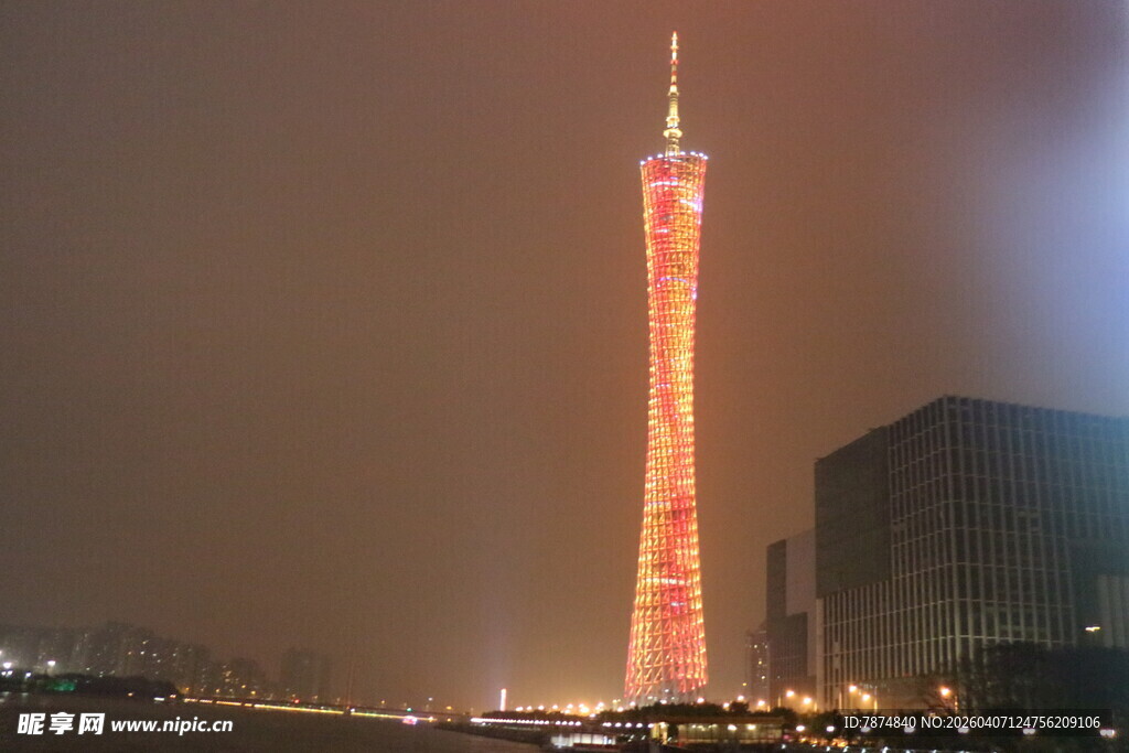 广州塔夜景璀璨迷人