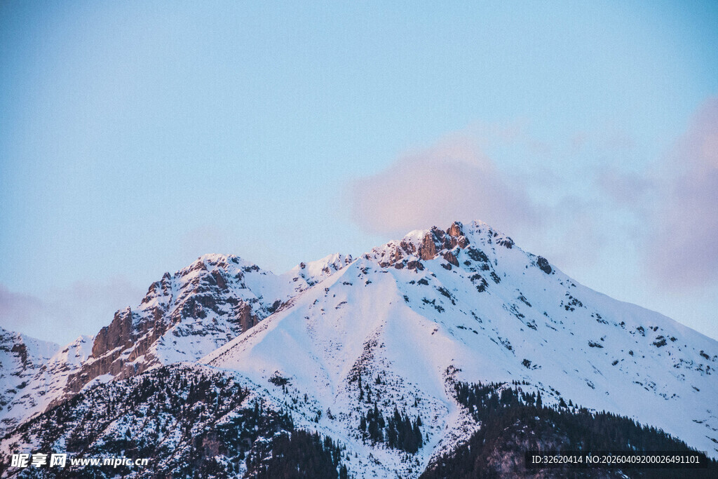 雪山美景