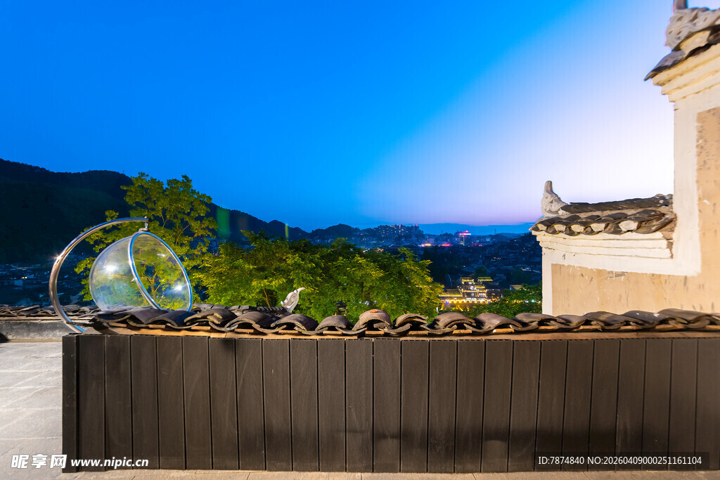 中式庭院夜景玻璃景观球