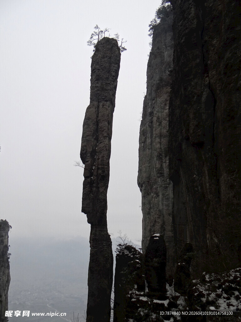 恩施大峡谷一炷香景观