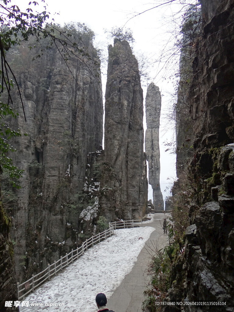 恩施雪后张家界奇峰美景