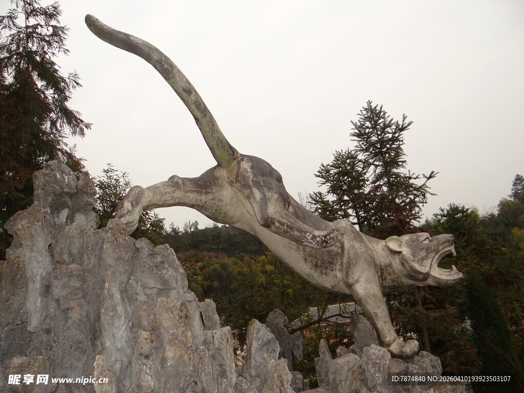 恩施户外恐龙骨架雕塑奇观