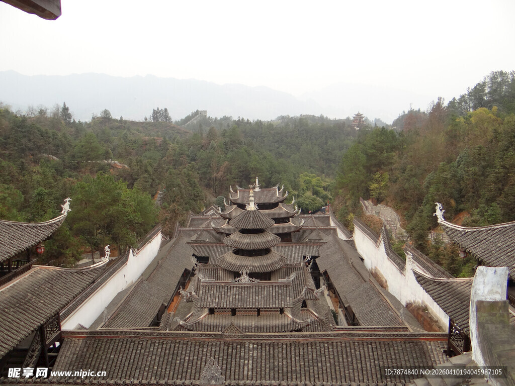 恩施古建群俯瞰 尽显中式韵味