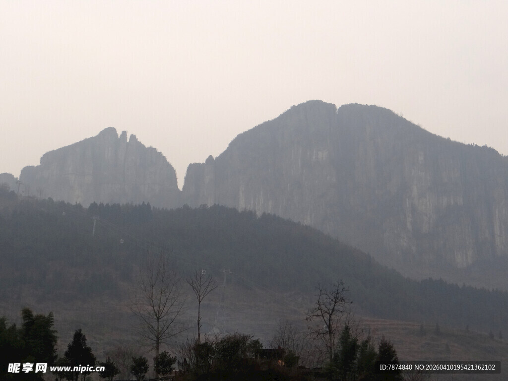 恩施山峦朦胧美景