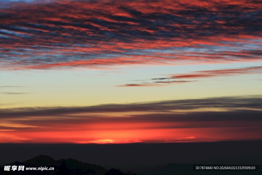 壮丽日出天空美景