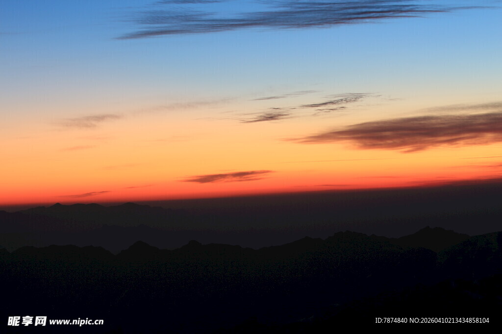 美丽日落天空景色图