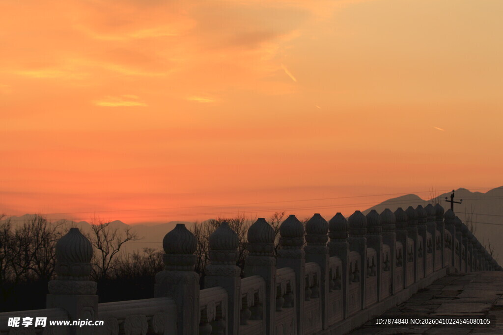 长城落日壮丽景观