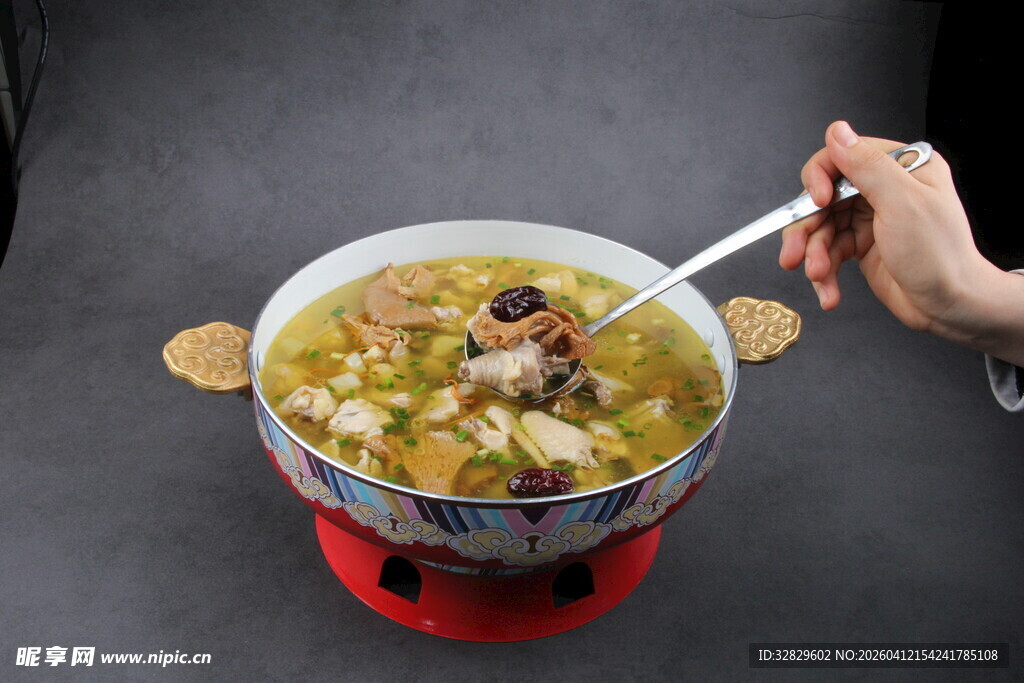 美味养生汤土鸡汤