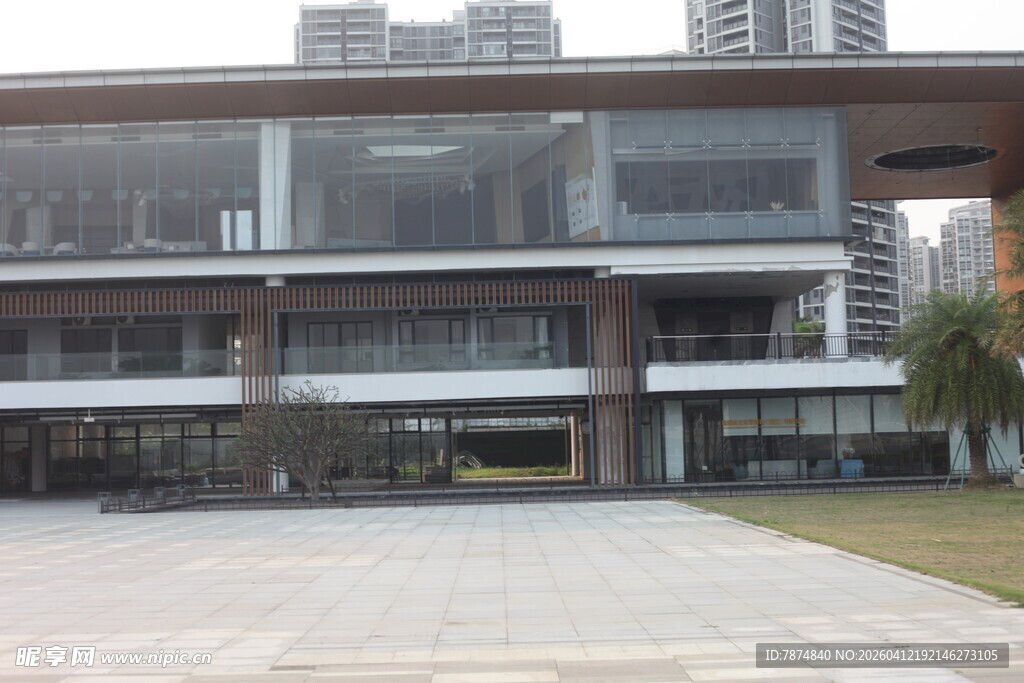 湛江现代风格建筑外观