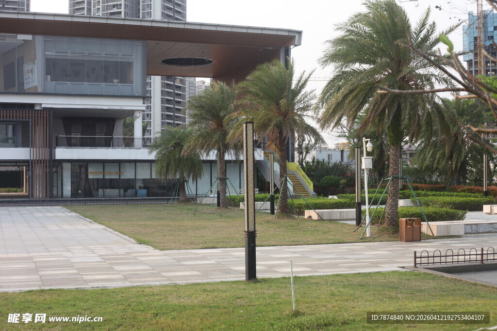 湛江现代庭院景观