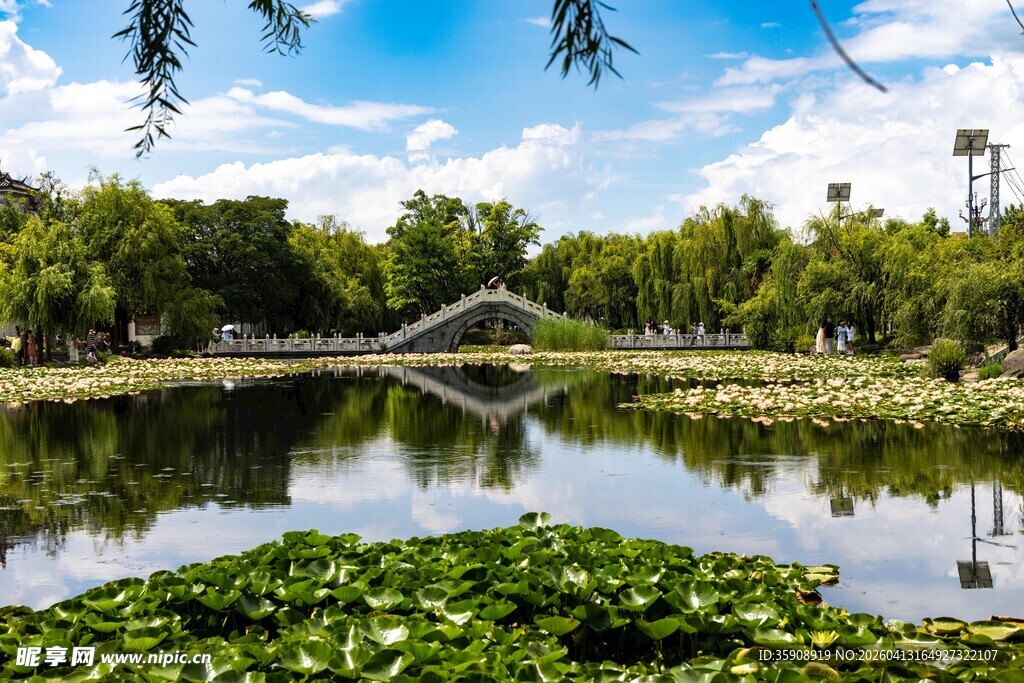 亚洲中国云南大理喜洲古镇风光