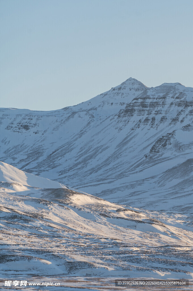 雪山风光冬日壮丽景致