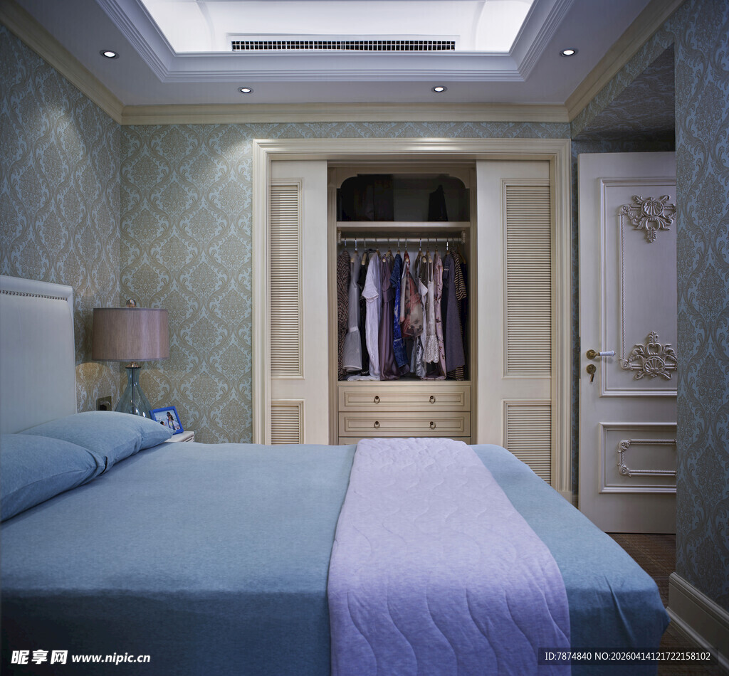 优雅卧室 精致衣柜设计