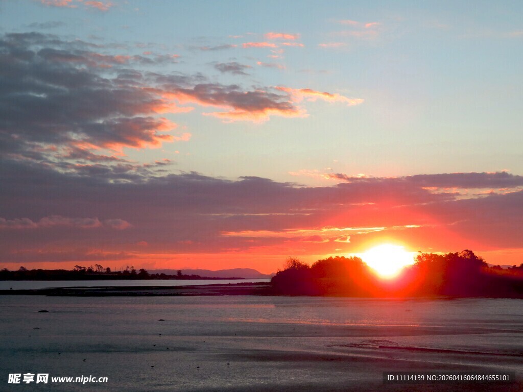 海边日落美景