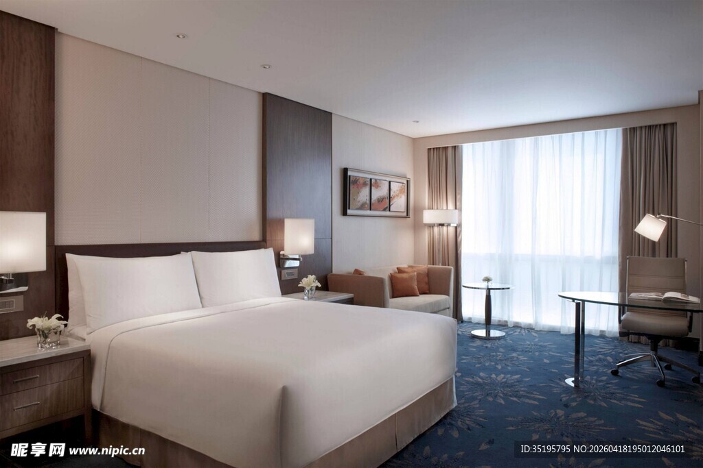 豪华酒店客房温馨场景