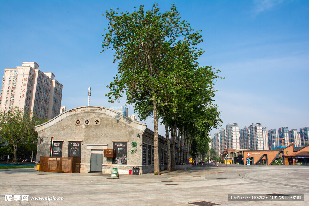 城市中古朴的独立建筑