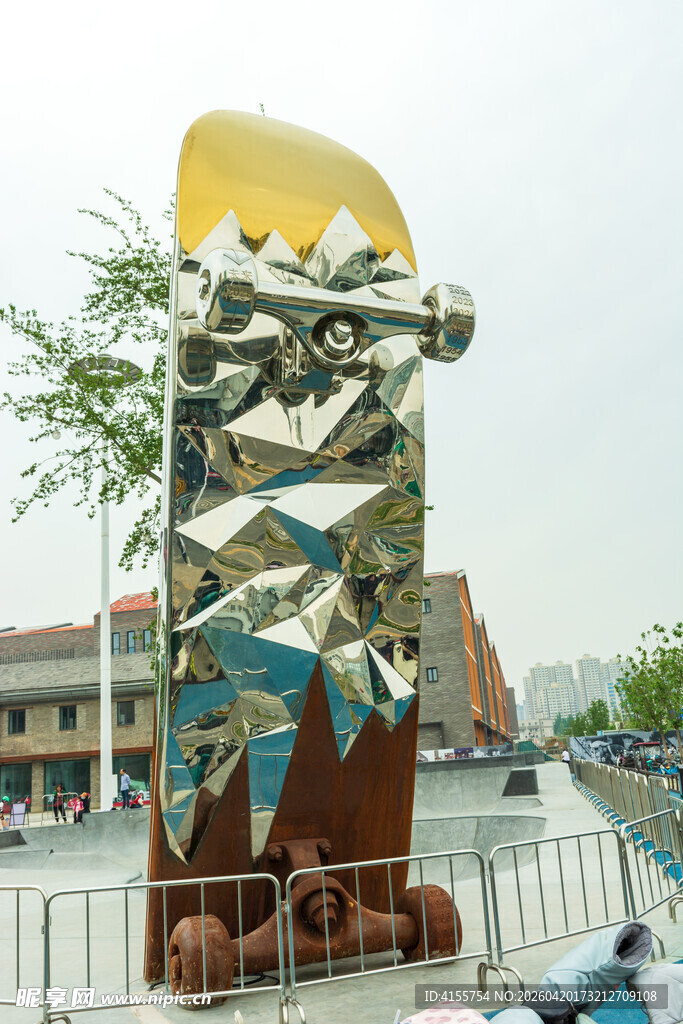 现代金属几何造型城市雕塑